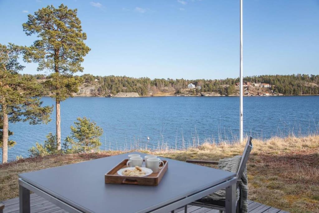 Spectacular Plot, Stockholm Archipelago Villa *